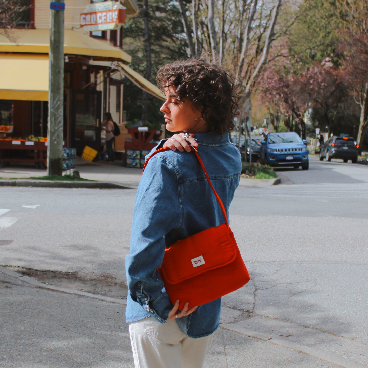Quilted Silk Flap Bag - Red